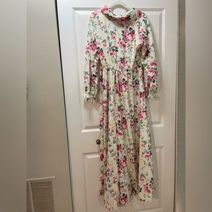 NWT Goddess 1, women’s medium, maxi, long sleeved floral dress, full